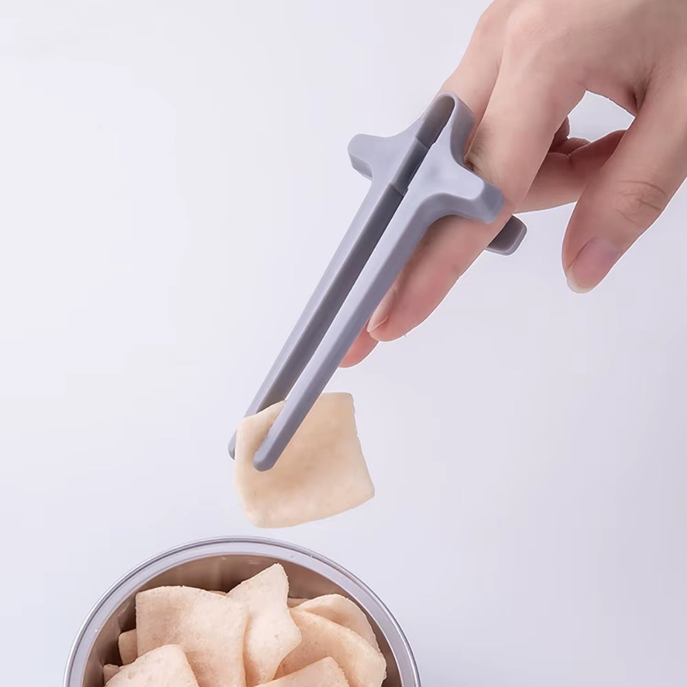 Finger Chopsticks Game Player Snack Chopstick Holder Plastic Game Finger Cover Game Controller Training Learning Chopsticks