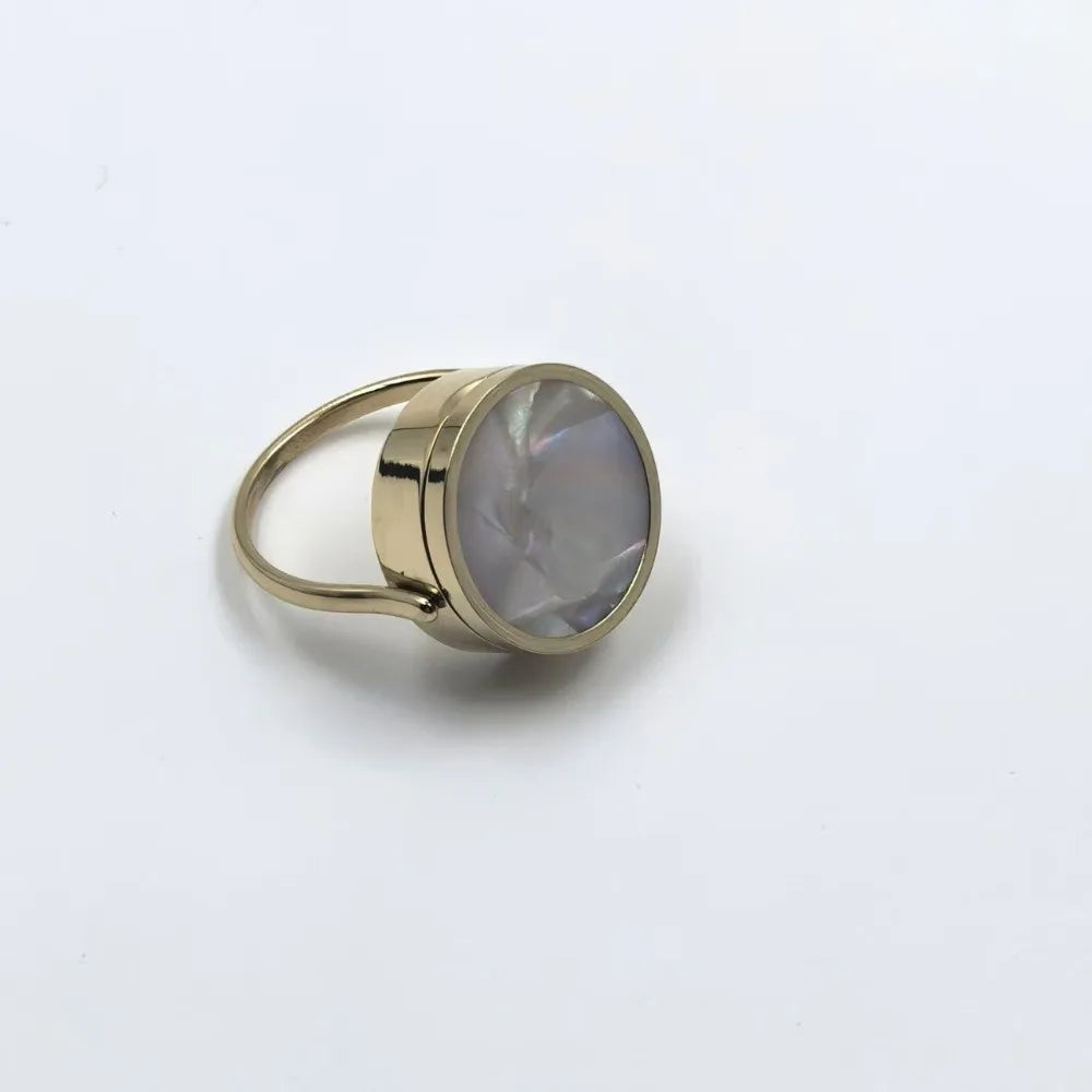 Portable Stainless Steel Lipstick Ring Storage Design Hoop Design Lip Balm Ring Pocket Pills Box Small Items Storage