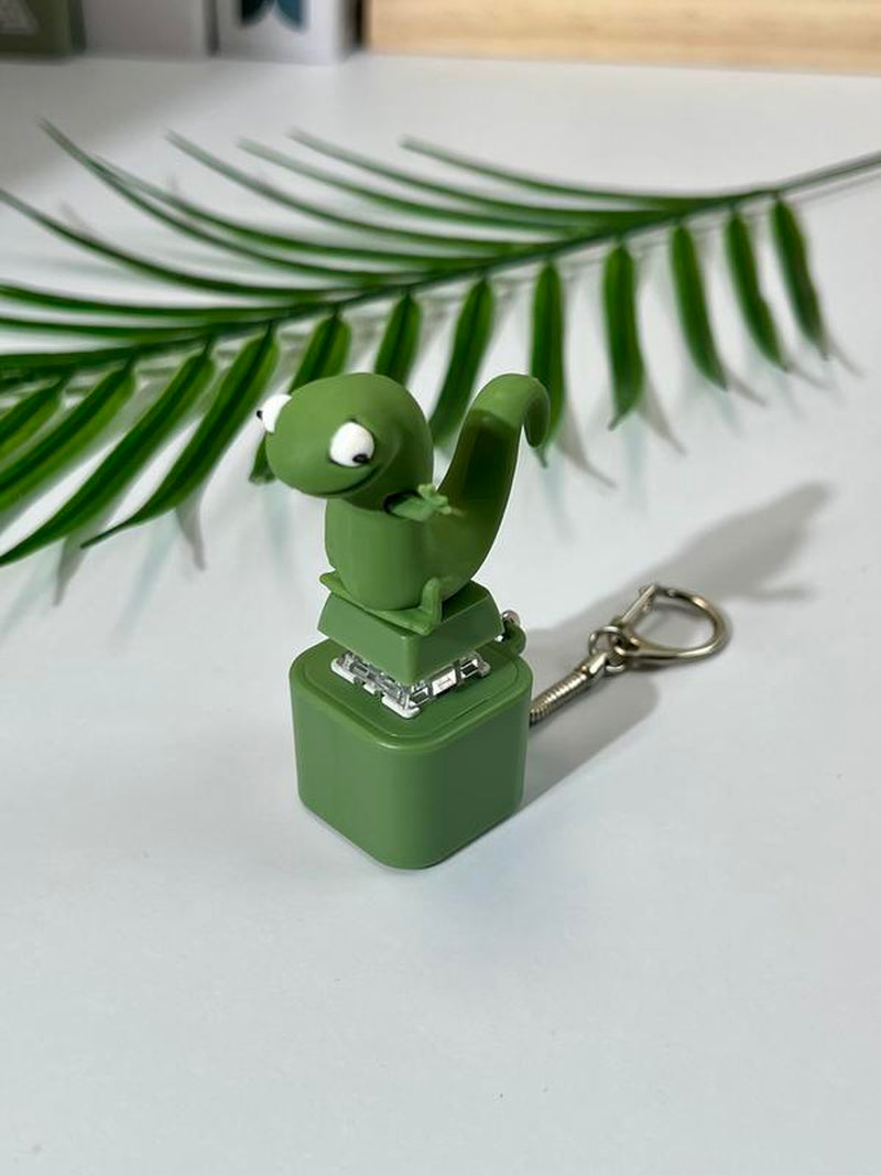 [Christmas Gift] Lizard Button Keychain with Rechargeable LED Light &Realistic Croak-Color-Changing Fun Toy for Kids & Adults,Tiktokshopblackfriday